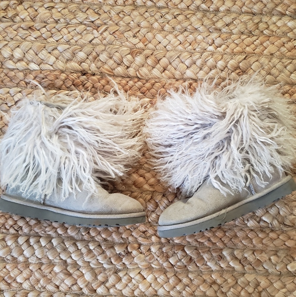 Mongolian fur ugg boots gray